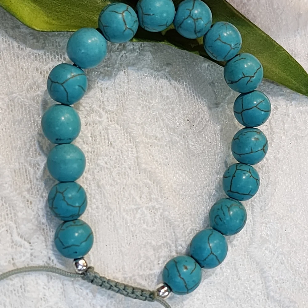 Beautiful Blue Howlite Stone Adjustable Bracelet